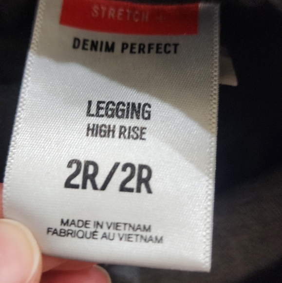 Express Skinny High Rise Legging. - Picture 3 of 3